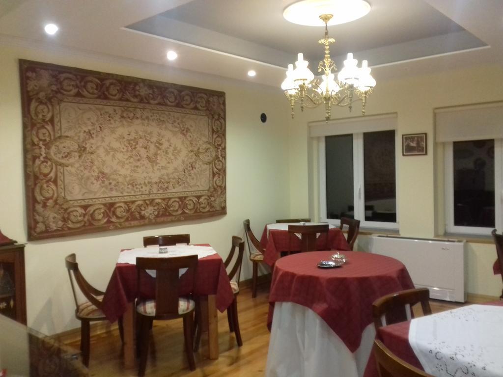 Casa De Besteiros *